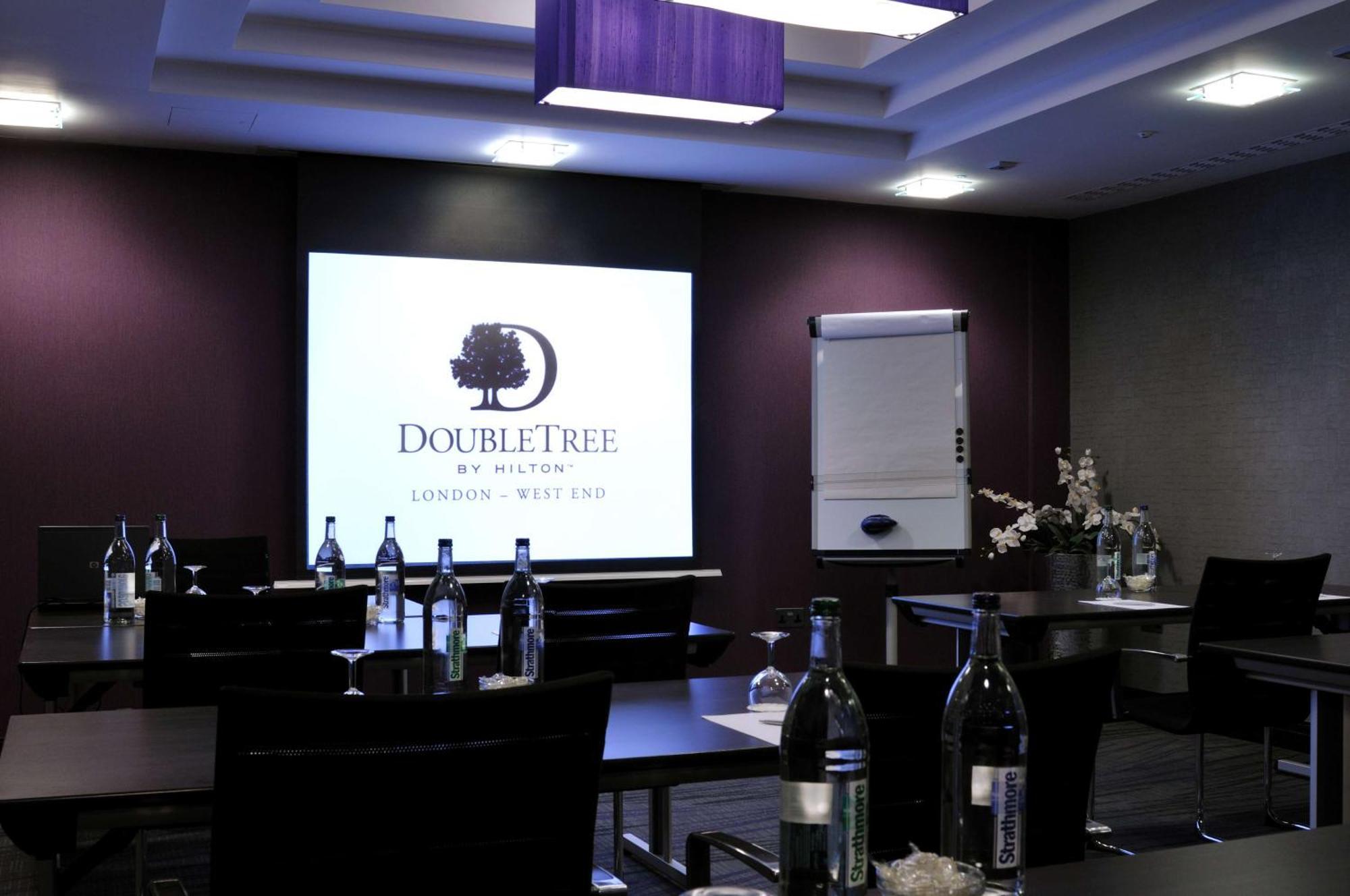 Doubletree By Hilton London - West End Hotel Exterior foto